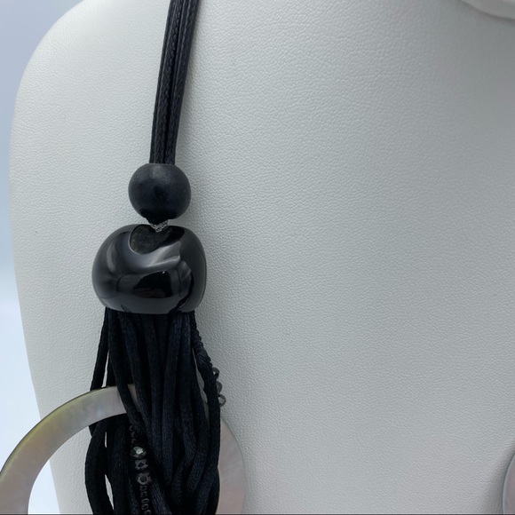 Mother of Pearl Rings Multi Black Cord Statement Necklace - Picture 10 of 10
